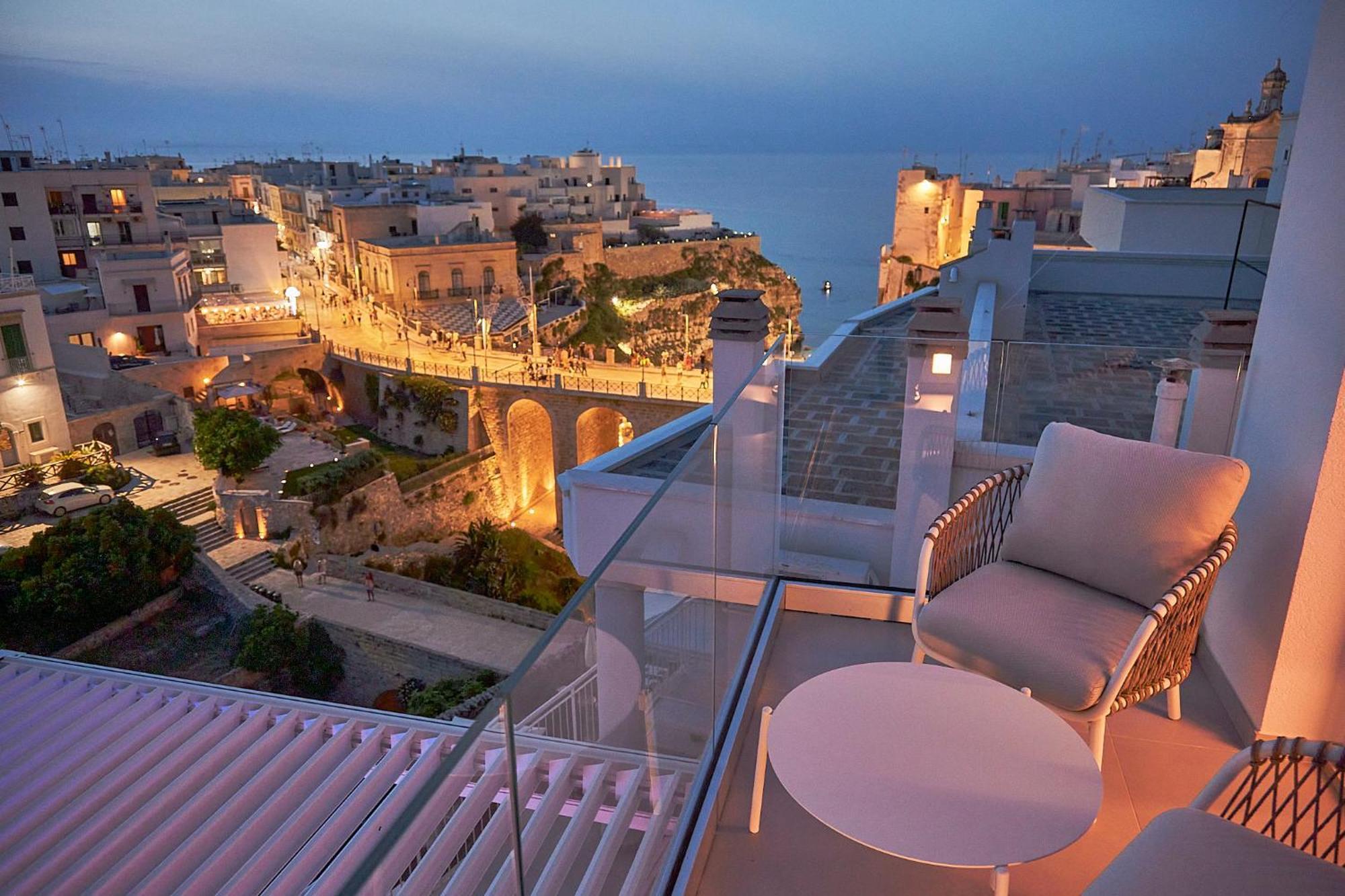 White Coast Hotel Polignano a Mare Buitenkant foto