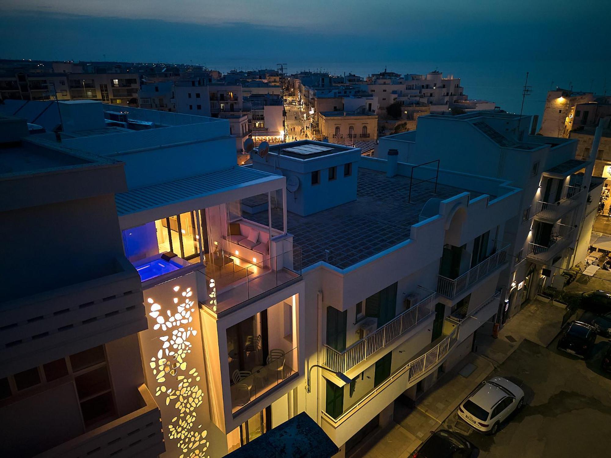 White Coast Hotel Polignano a Mare Buitenkant foto